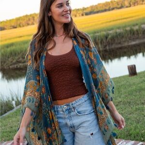 Natural Life Blue Floral Kimono NEW